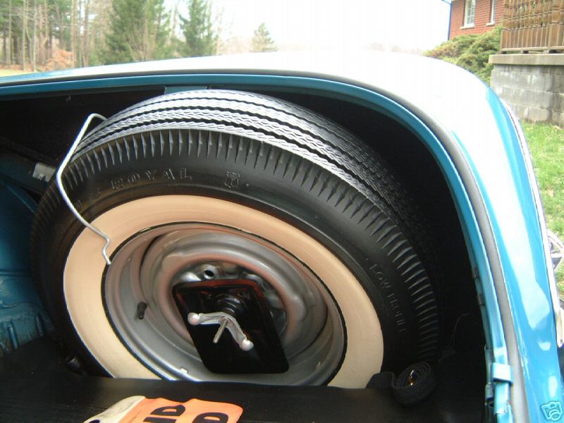 1958 belair blue2tone 10.jpg
